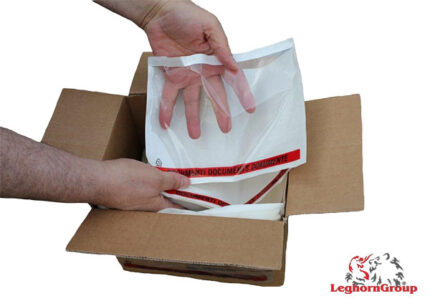 Plicul PACKING LIST