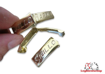 Sigili în intregime din metal